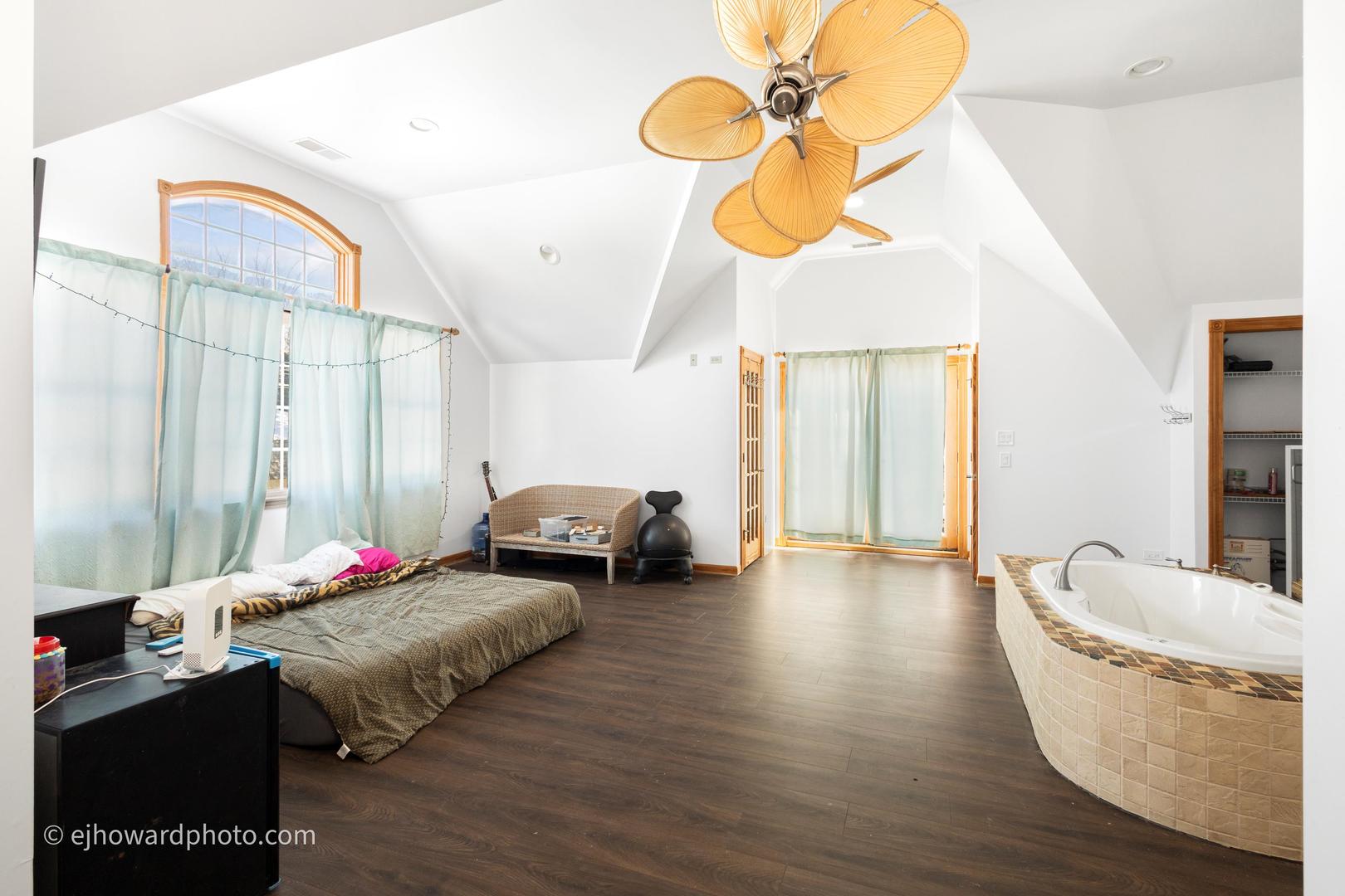 3655 Kent Place, Crete, IL 60417