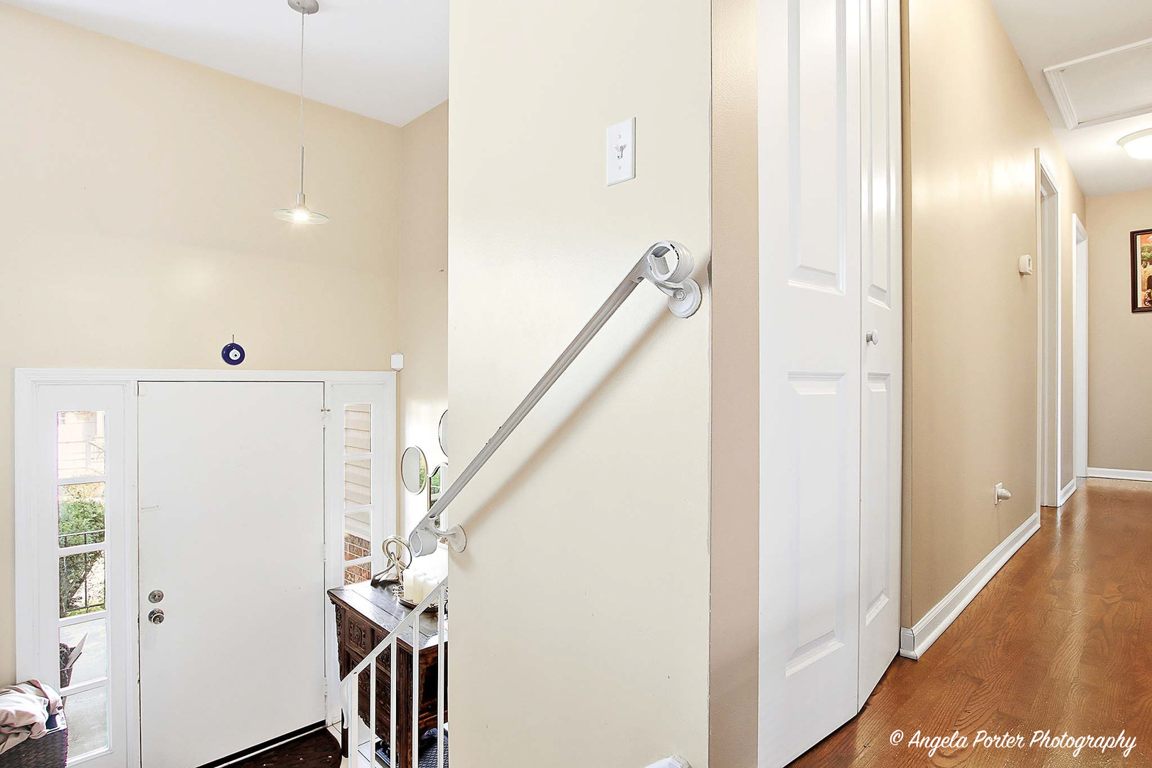 1073 Poplar Court, Lake Zurich, IL 60047