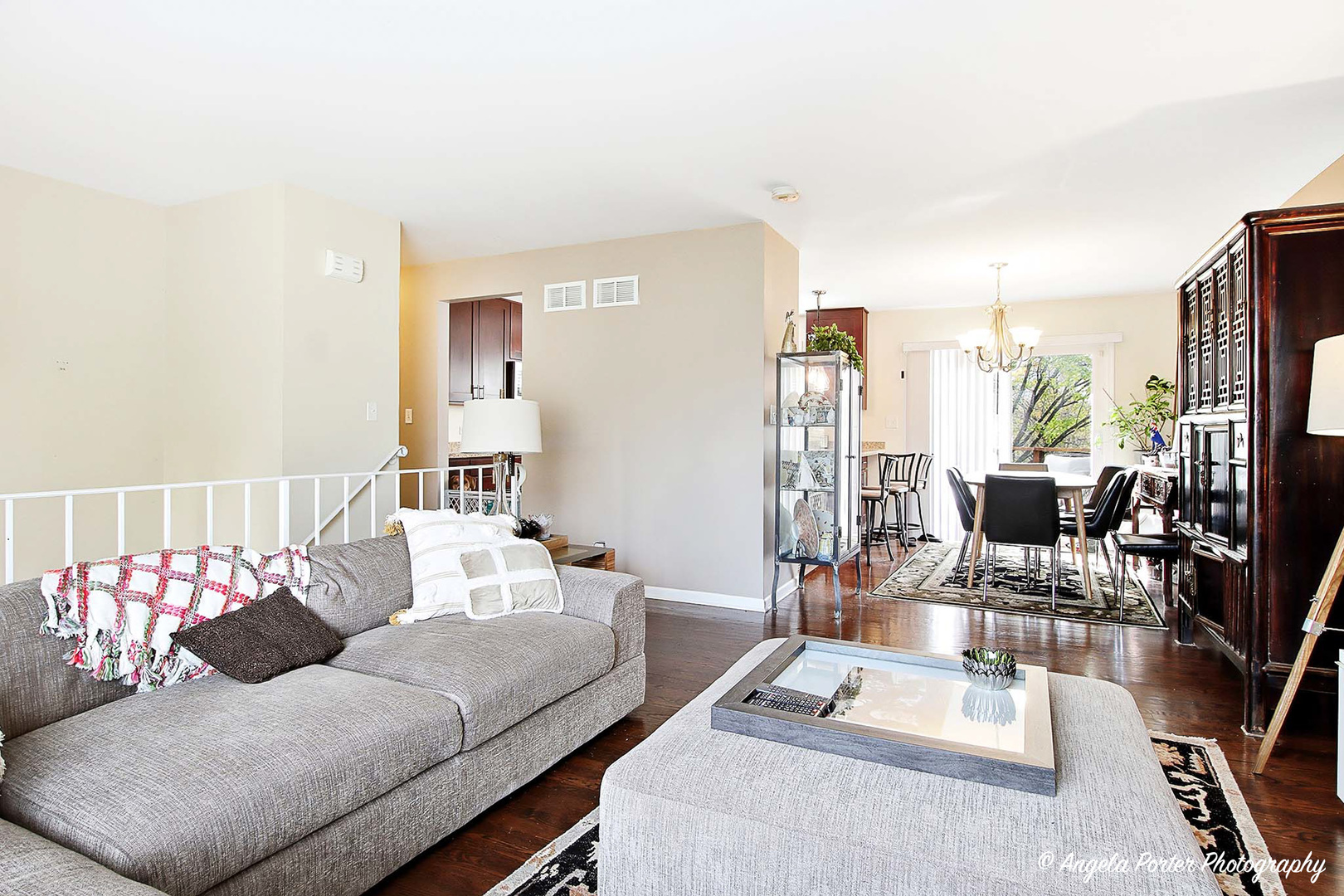 1073 Poplar Court, Lake Zurich, IL 60047