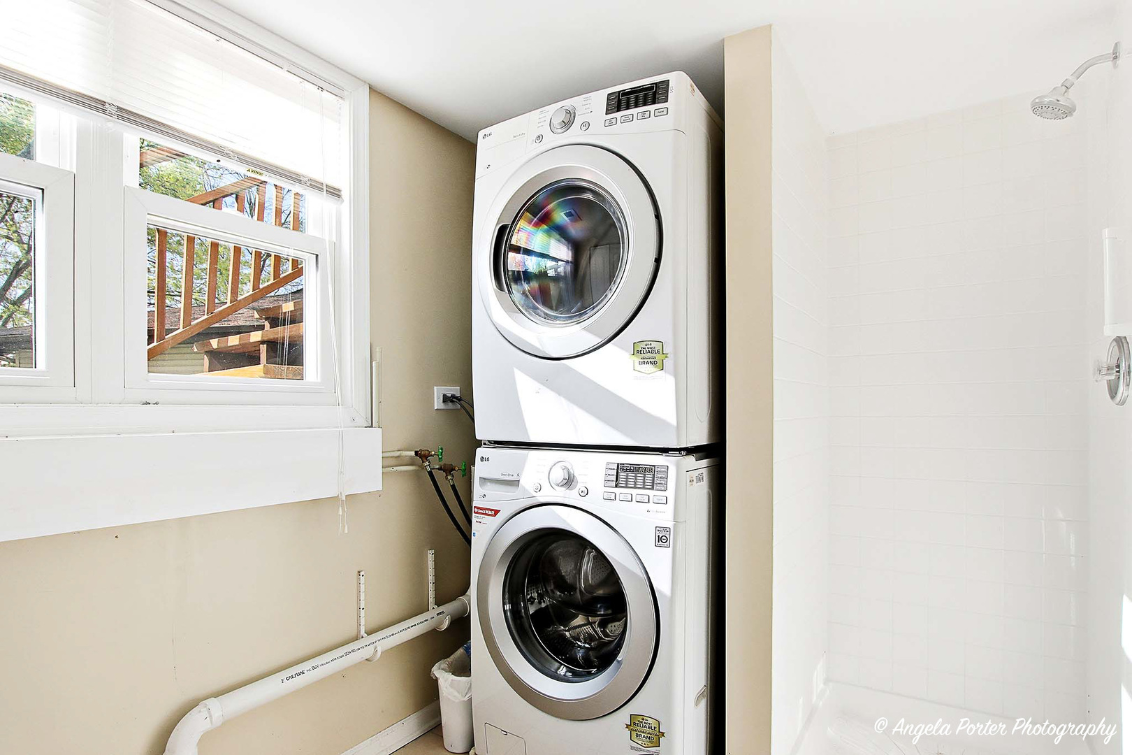 1073 Poplar Court, Lake Zurich, IL 60047