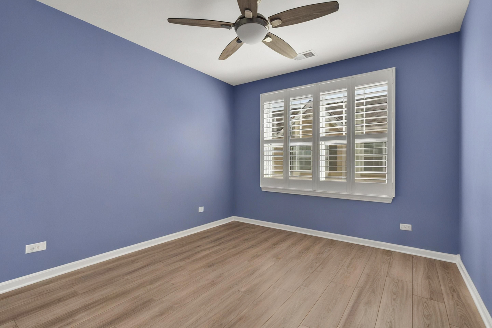 843 Lexington Circle, Des Plaines, IL 60016