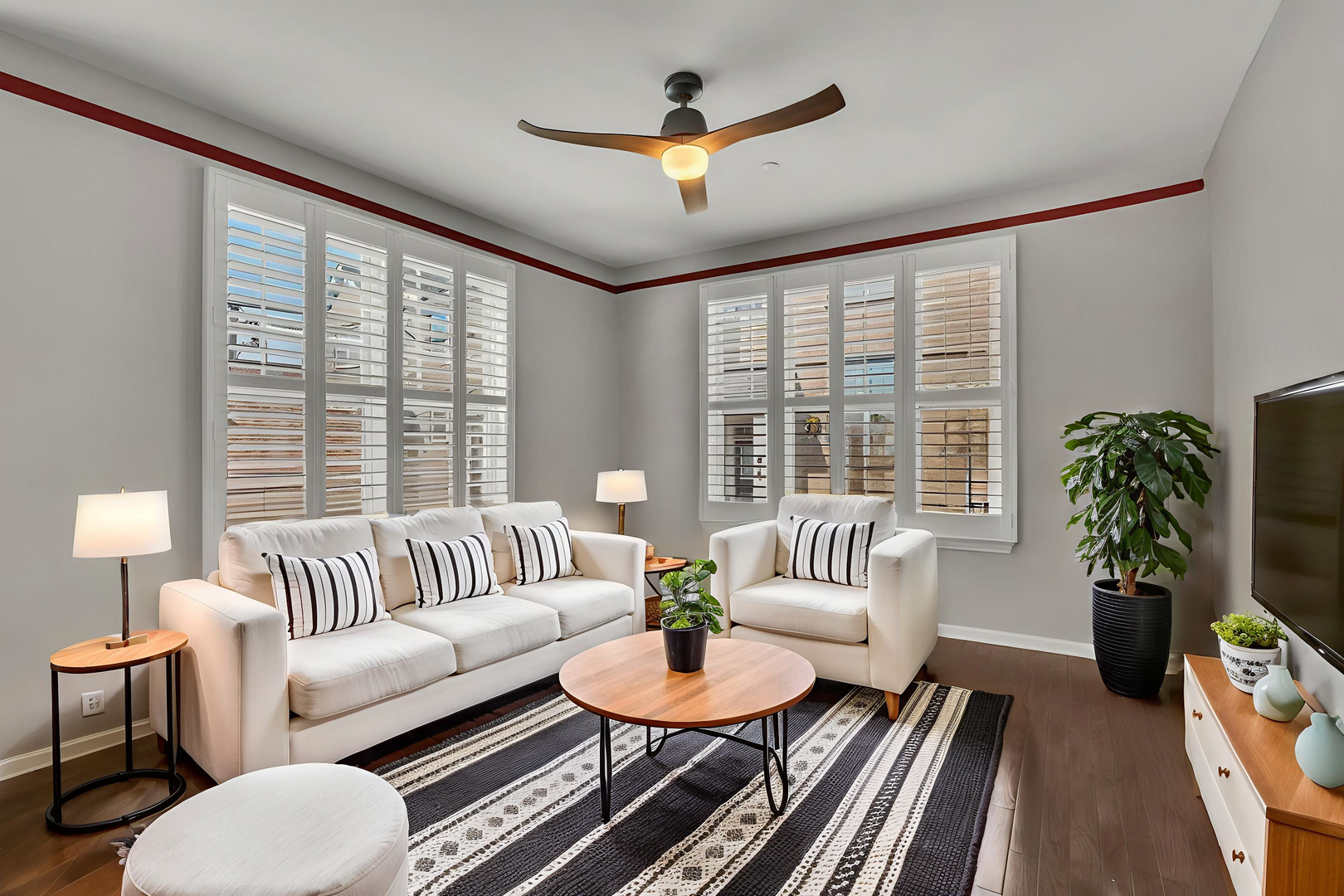 843 Lexington Circle, Des Plaines, IL 60016