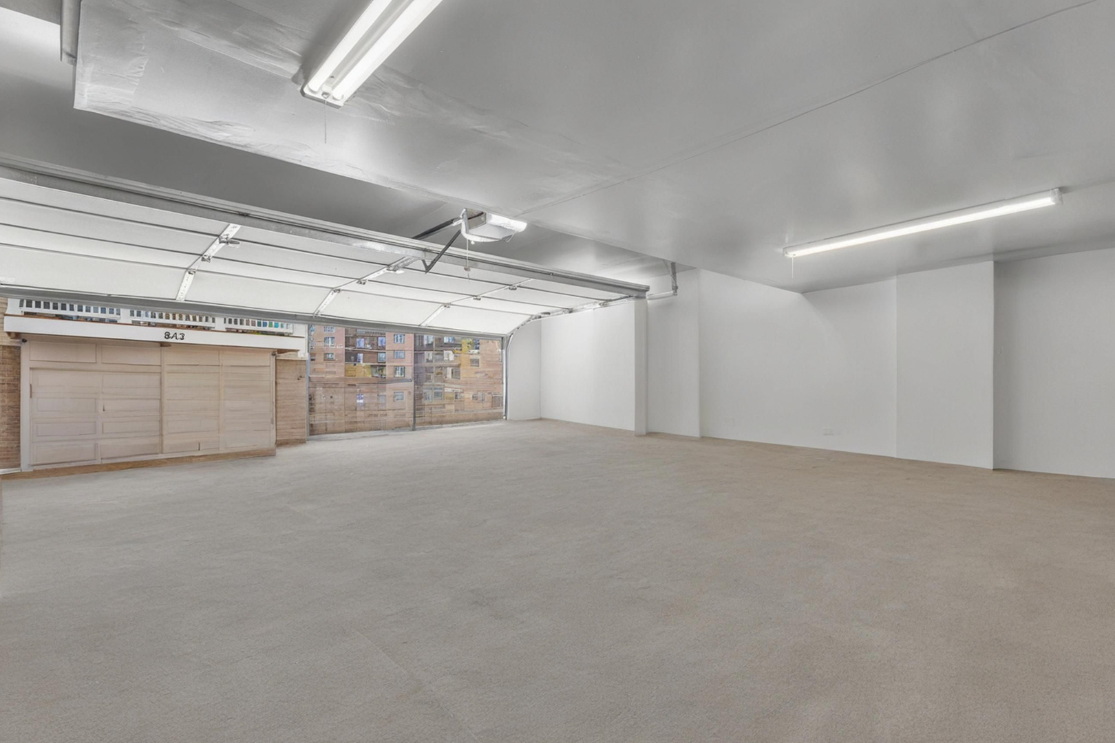 843 Lexington Circle, Des Plaines, IL 60016