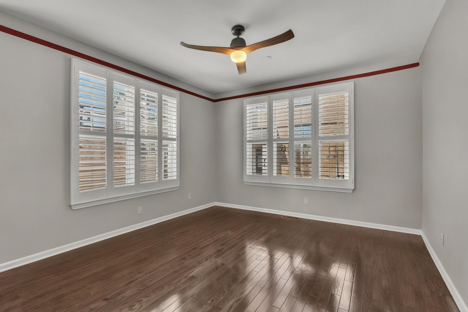 843 Lexington Circle, Des Plaines, IL 60016