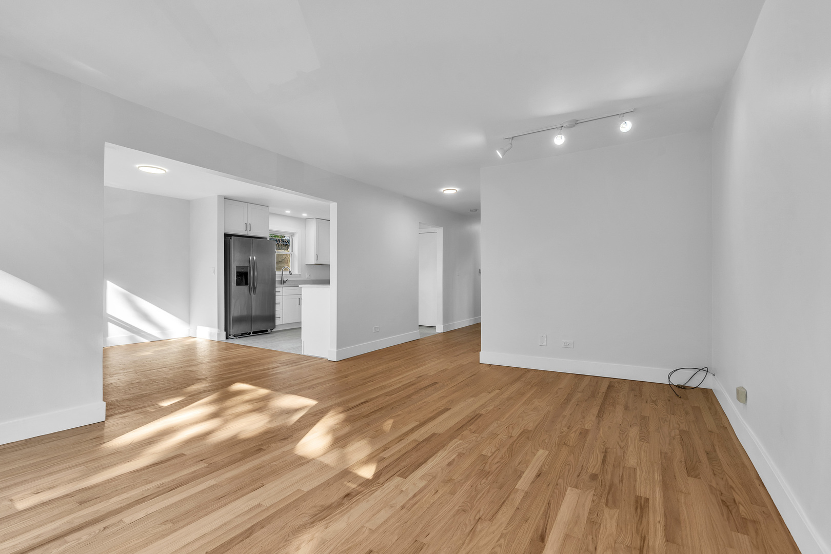 512 W Ida Court #2, Mount Prospect, IL 60056