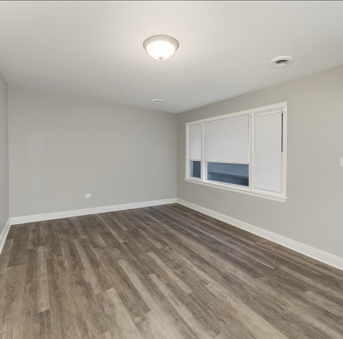 14547 S Blaine Avenue, Posen, IL 60469