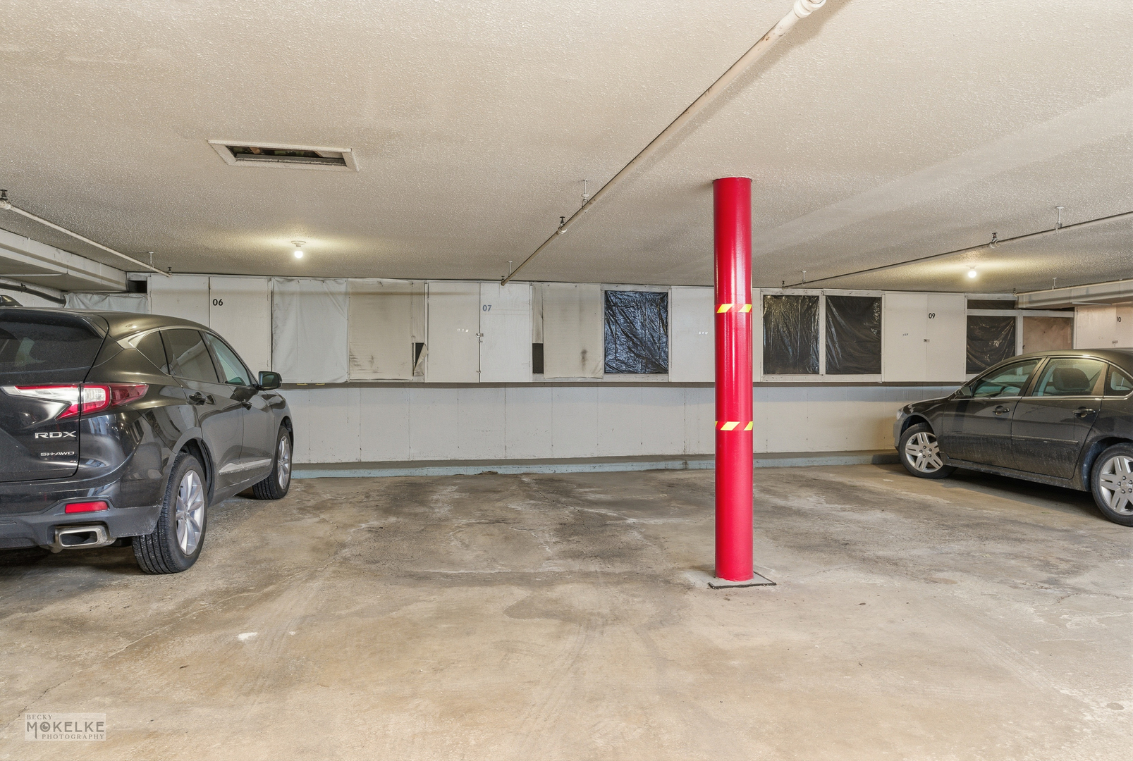 7502 Farmingdale Drive #206, Darien, IL 60561