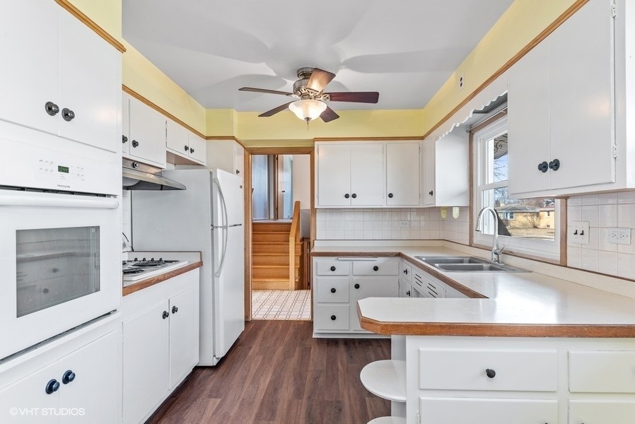 493 Amherst Avenue, Des Plaines, IL 60016