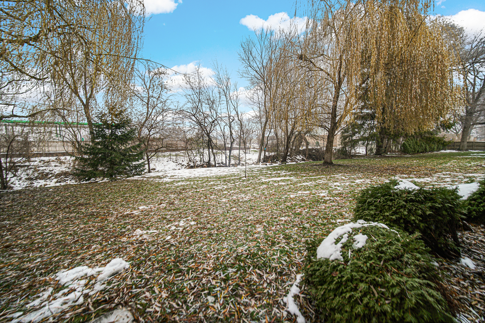 9320 Spring Creek Drive #3, Highland, IN 46322