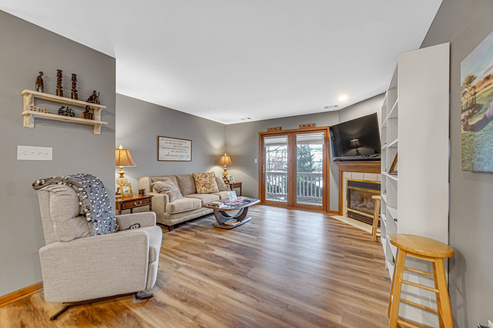 9320 Spring Creek Drive #3, Highland, IN 46322