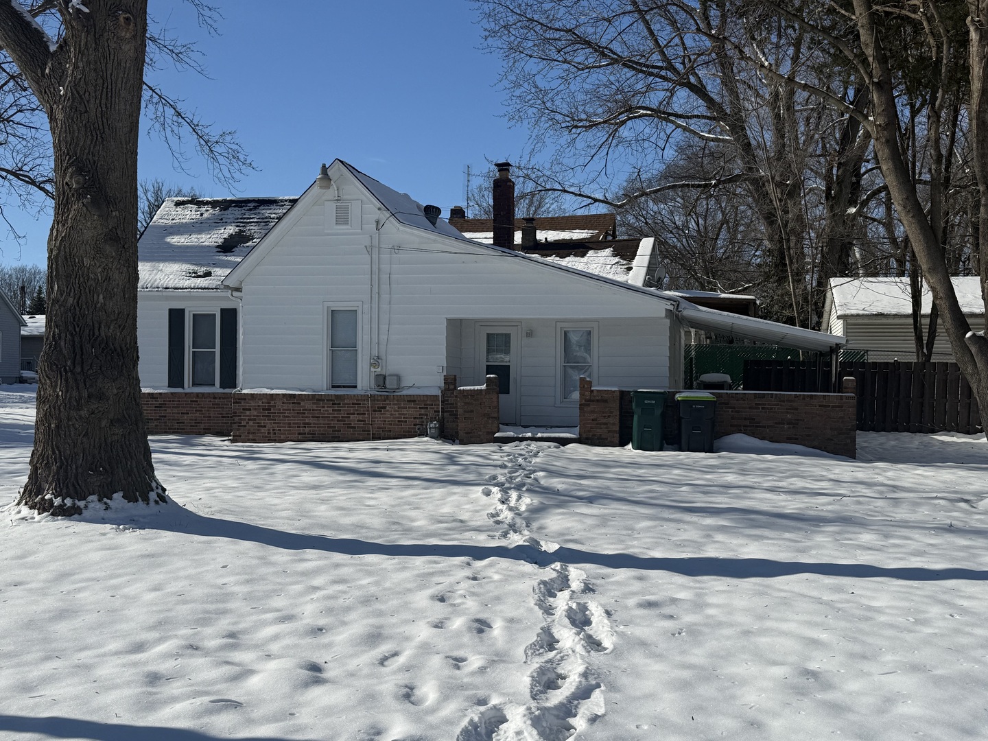 912 W Olive Street, Decatur, IL 62526