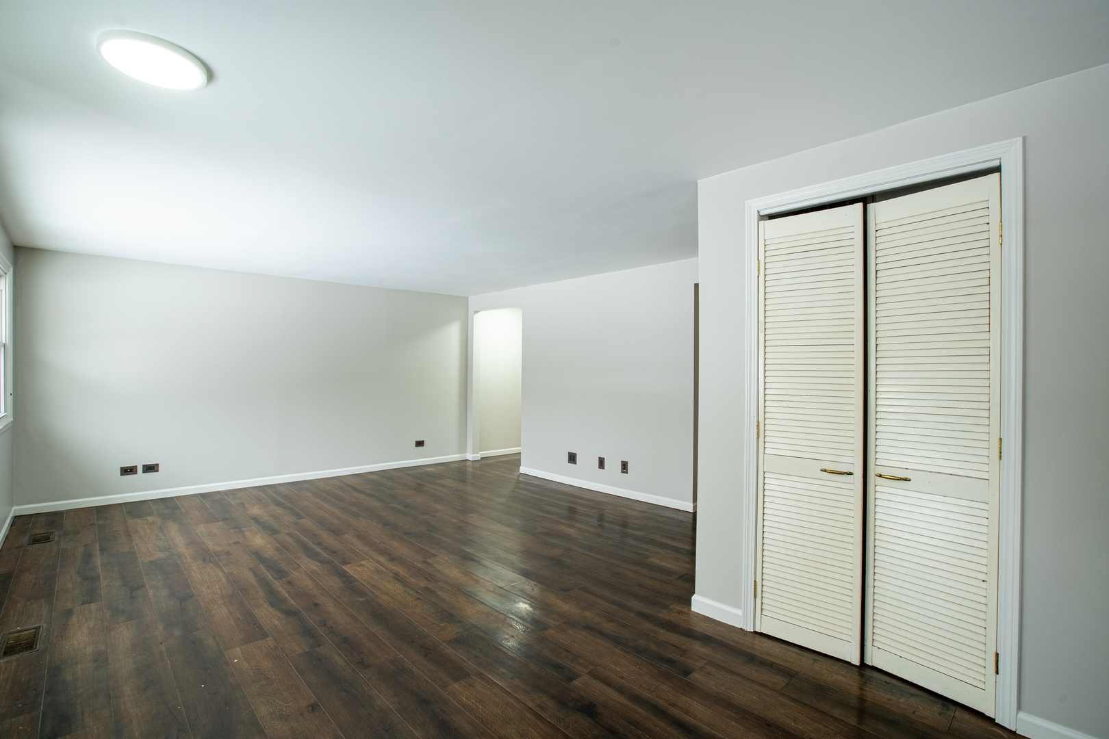 1629 Syracuse Lane, Schaumburg, IL 60193