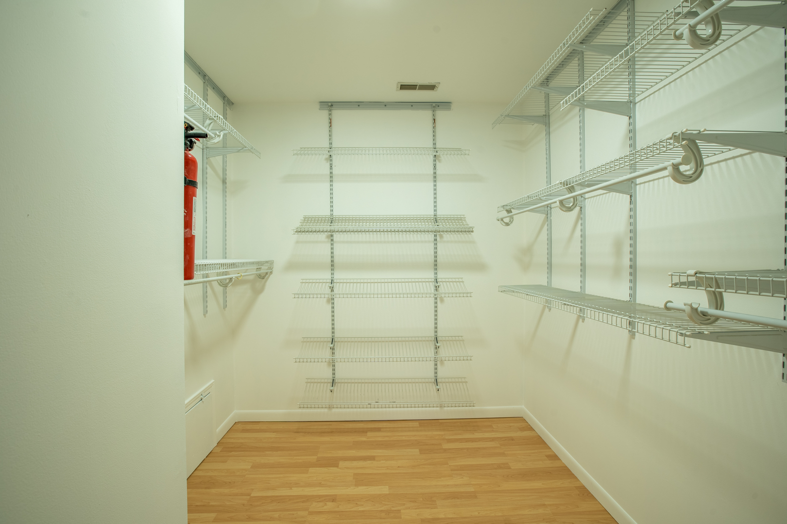 1629 Syracuse Lane, Schaumburg, IL 60193