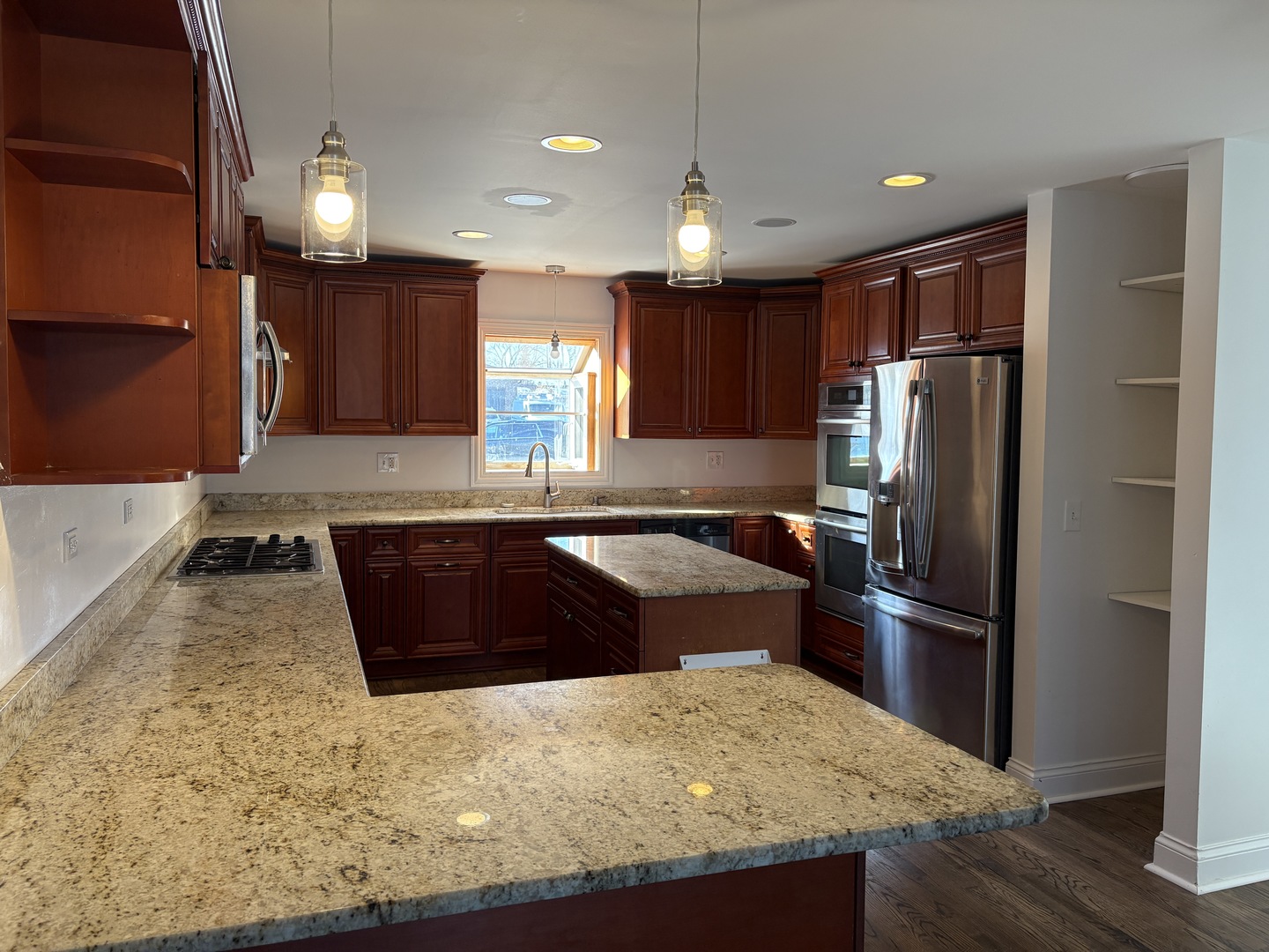 2N631 Virginia Avenue, Glen Ellyn, IL 60137