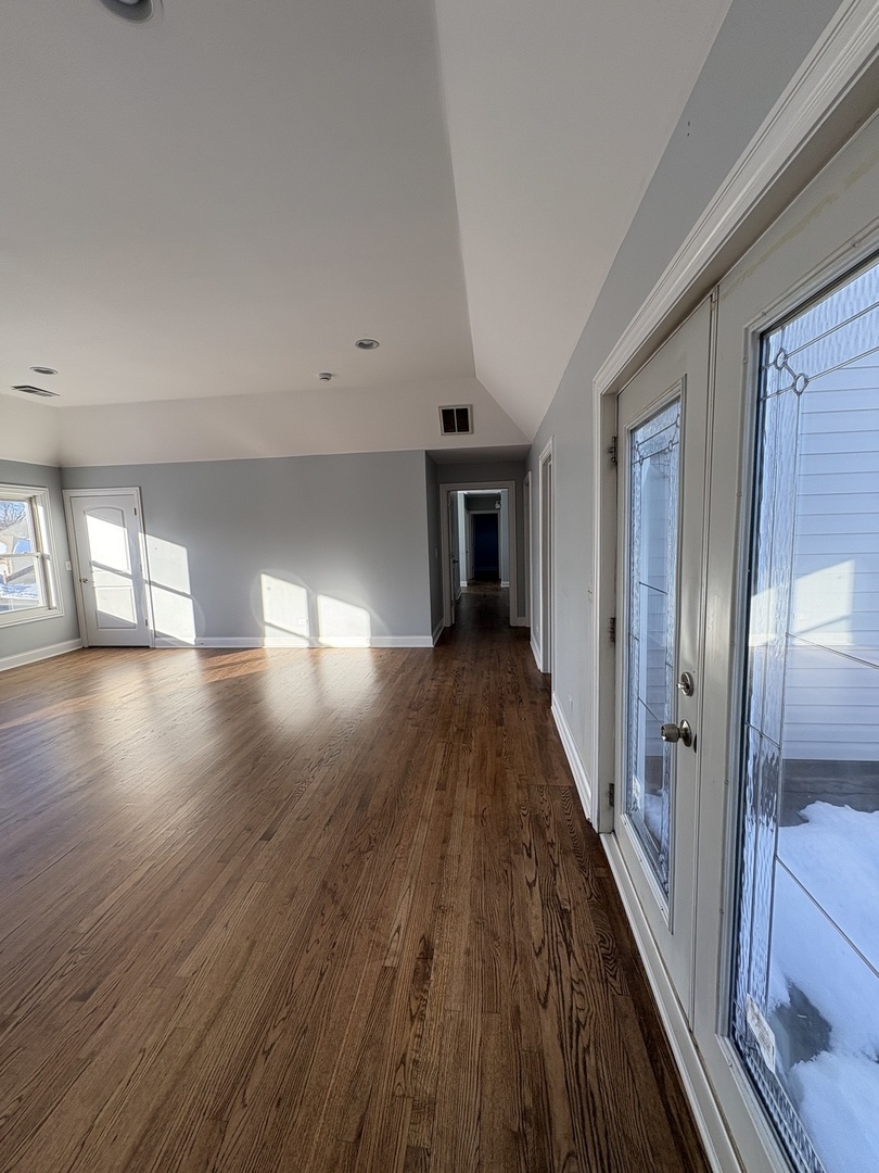 2N631 Virginia Avenue, Glen Ellyn, IL 60137