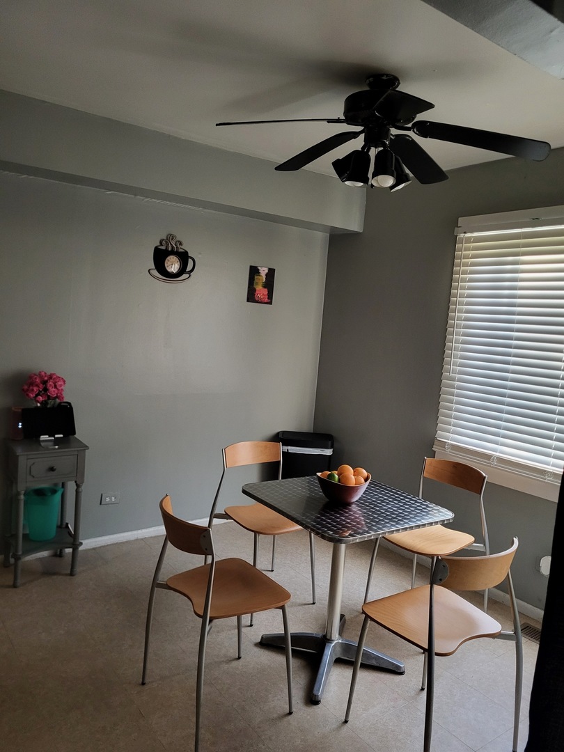 701 Spring Court #6, University Park, IL 60484