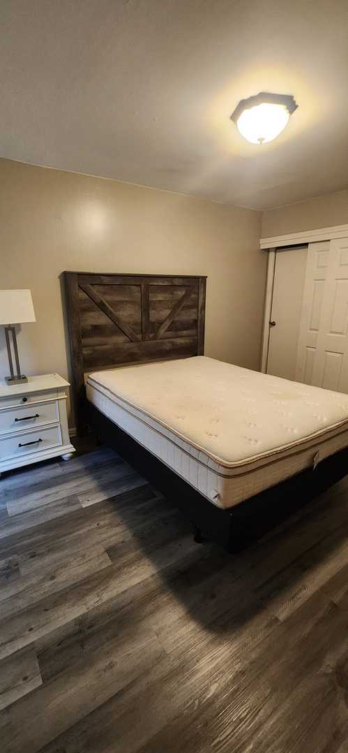 5534 E Lake Drive #E, Lisle, IL 60532