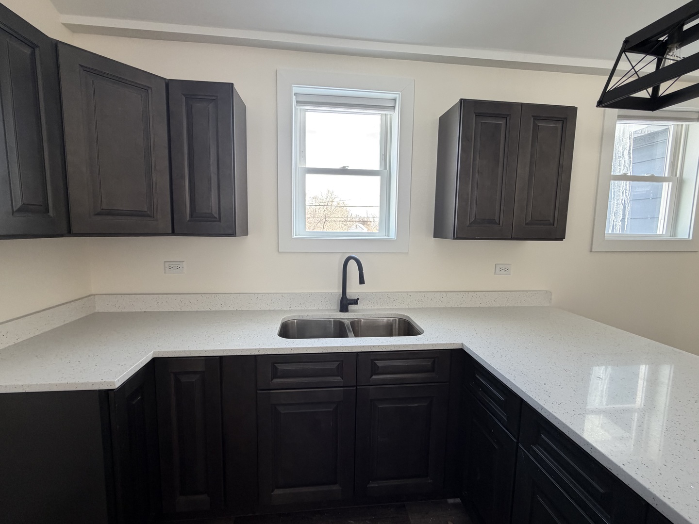 915 S Spencer Road #1, New Lenox, IL 60451