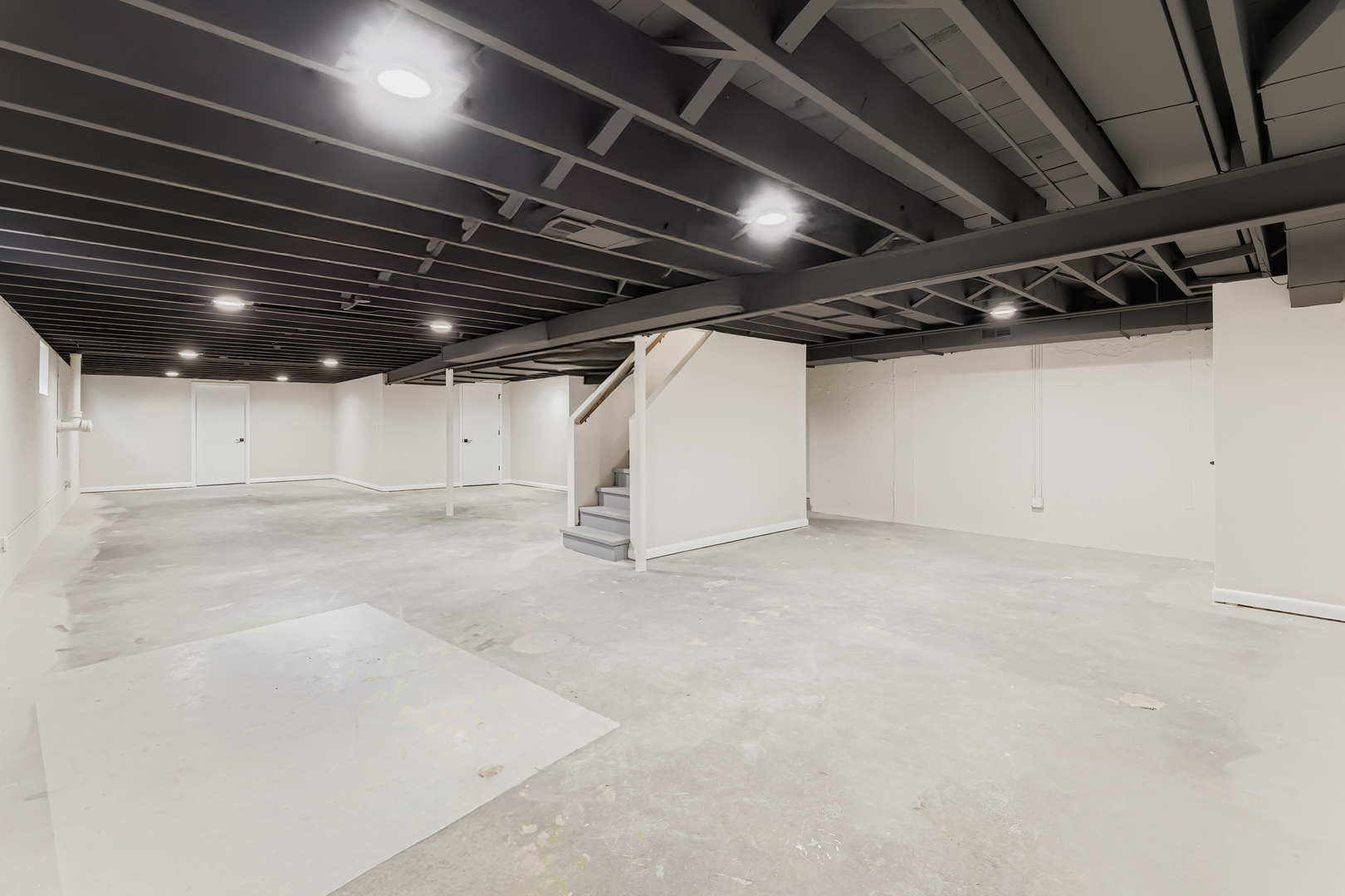 303 S Fernandez Avenue, Arlington Heights, IL 60005