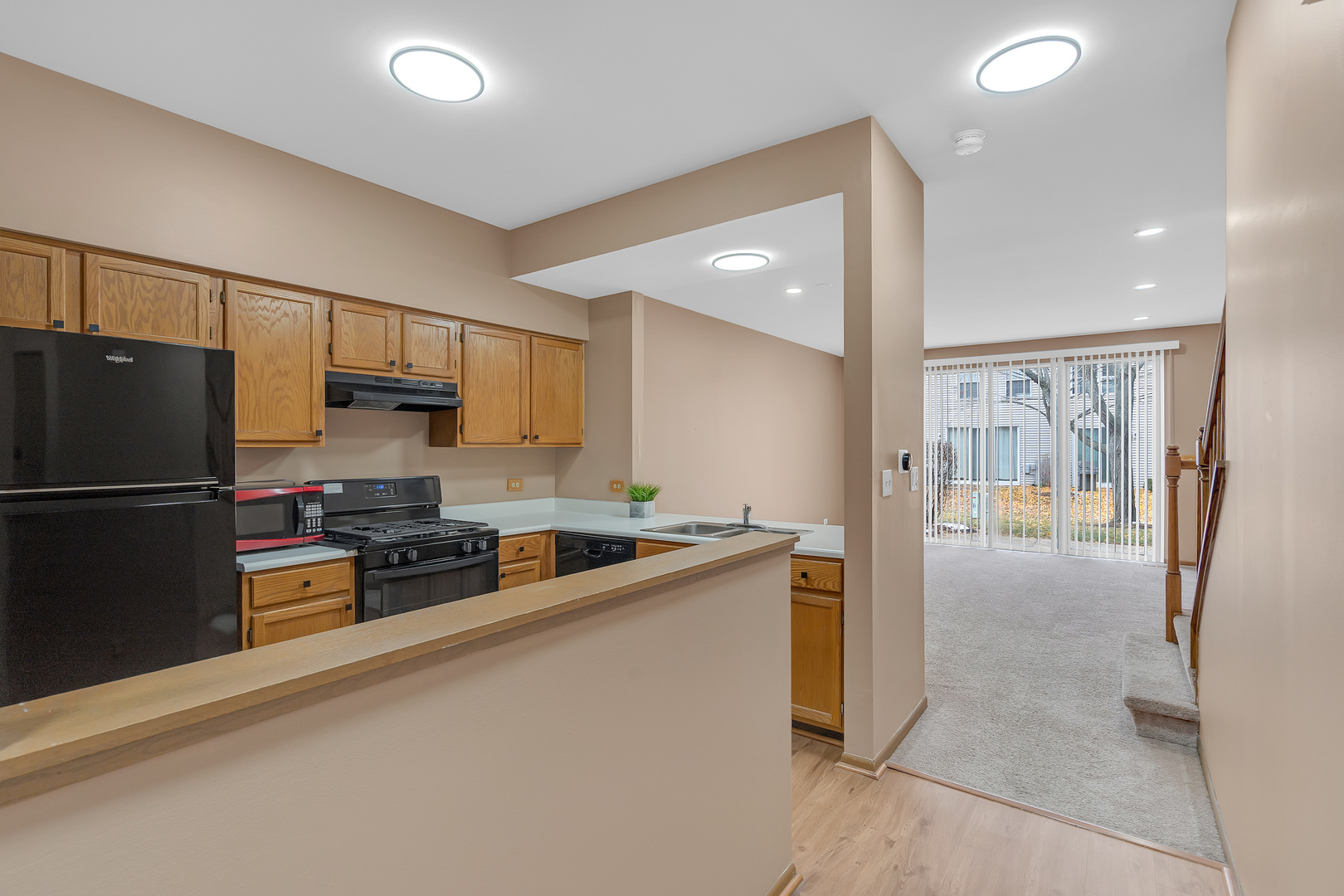 368 Glen Byrn Court, Schaumburg, IL 60194