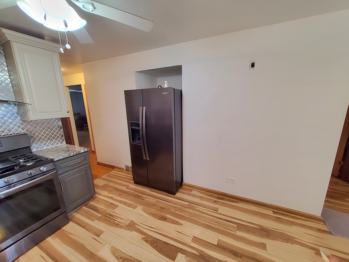 651 Bensley Avenue, Calumet City, IL 60409