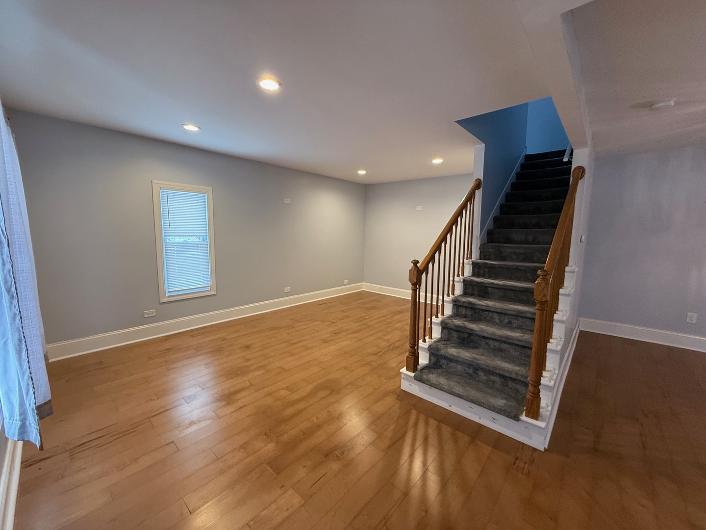 15036 W Russell Road, Zion, IL 60099