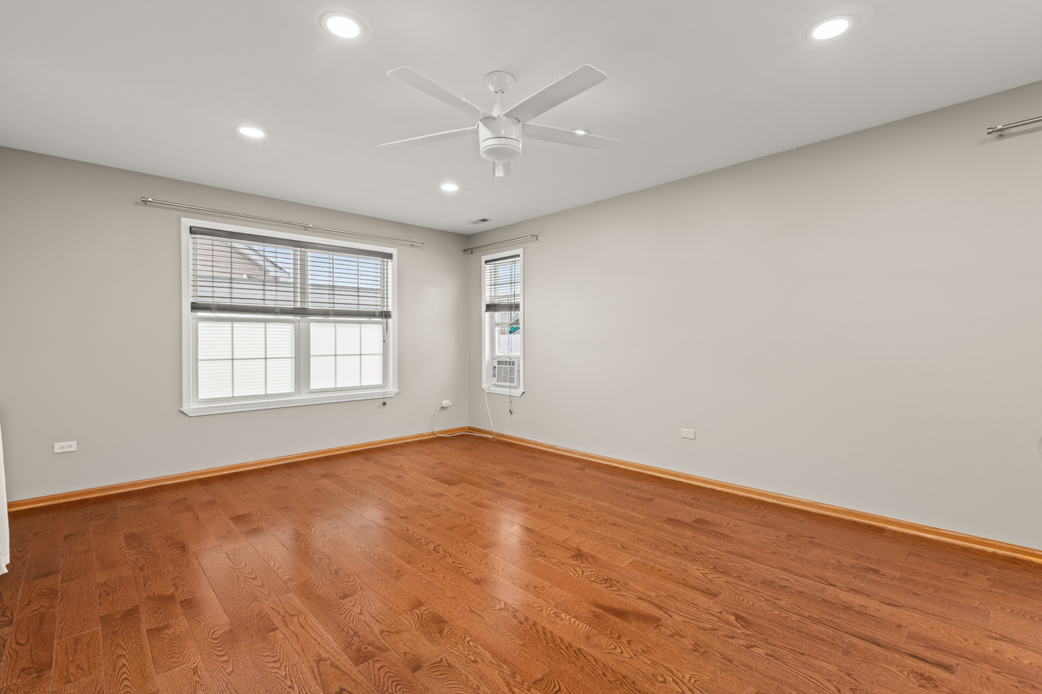 754 Rockhurst Road, Bolingbrook, IL 60440