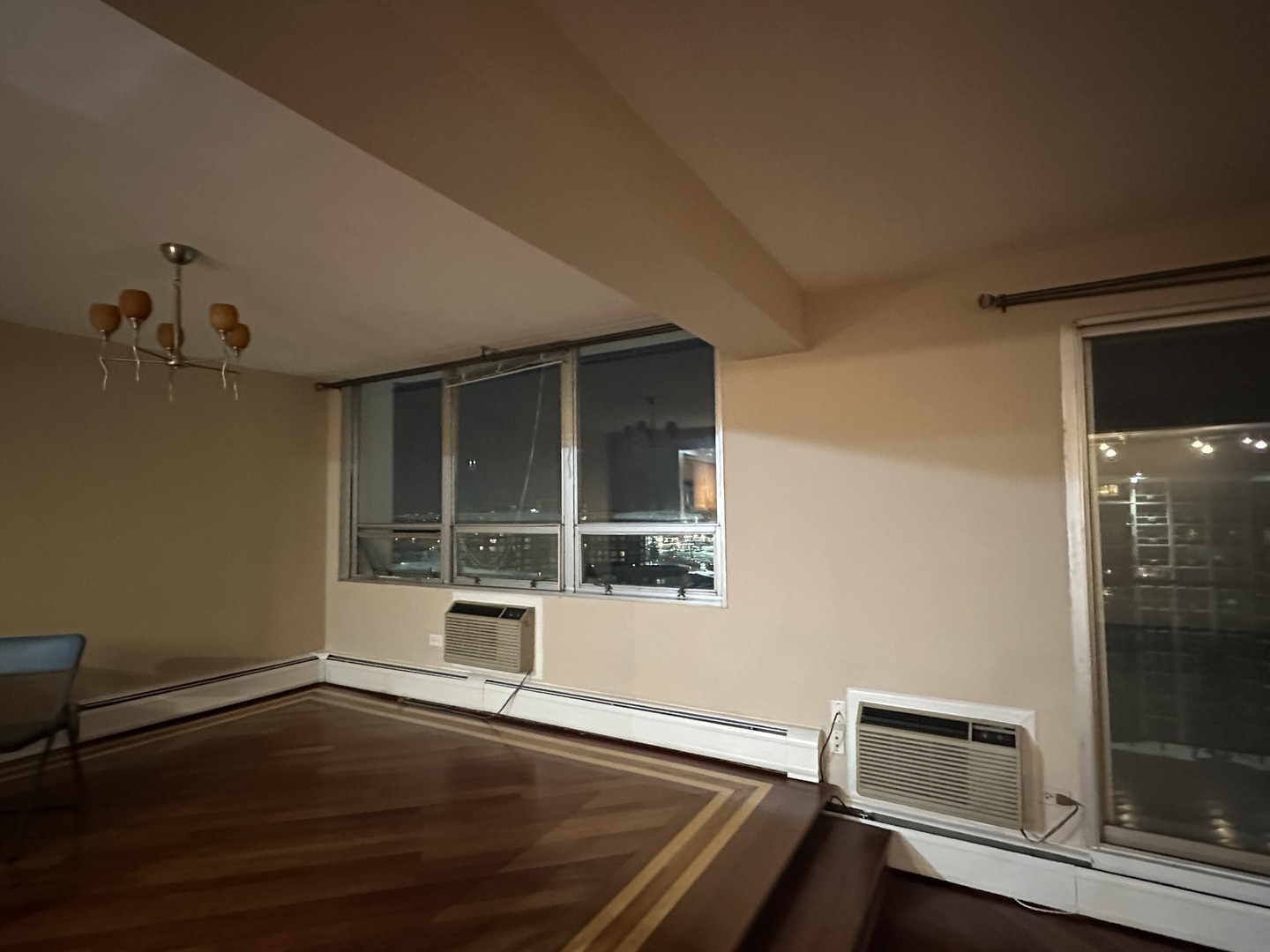 8809 W Golf Road #11F, Niles, IL 60714