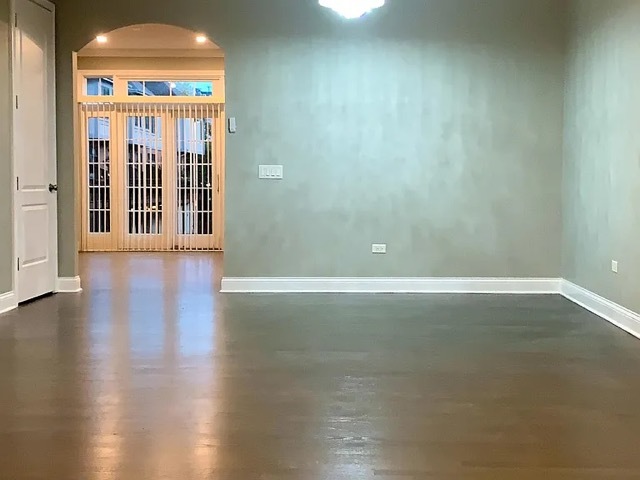 2023 Alta Vista Court, Naperville, IL 60563