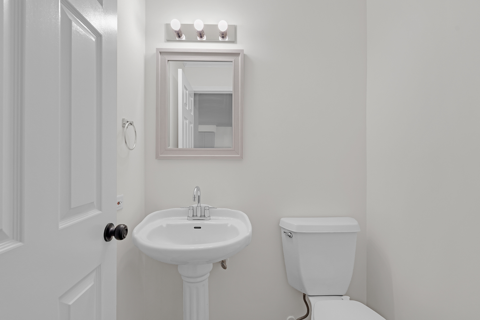 3248 Hampshire Lane, Waukegan, IL 60087