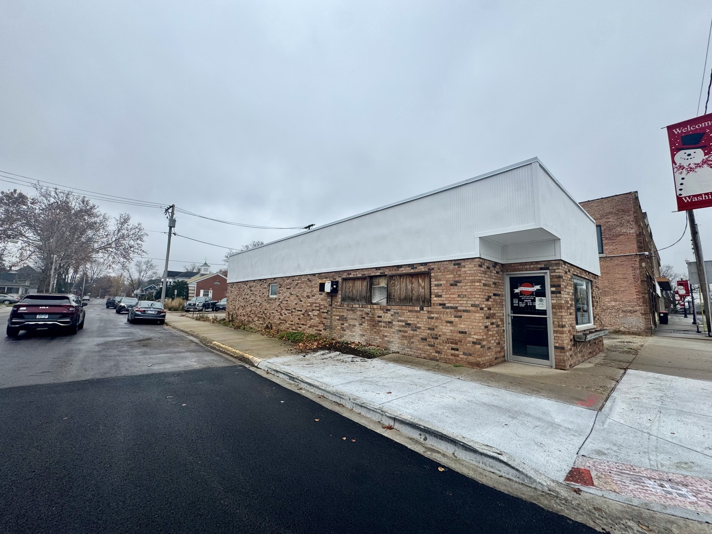 126 Walnut Street, Washington, IL 61571