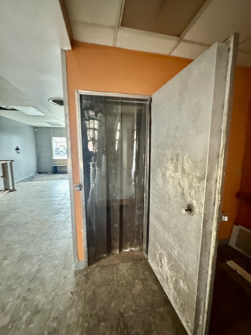 126 Walnut Street, Washington, IL 61571