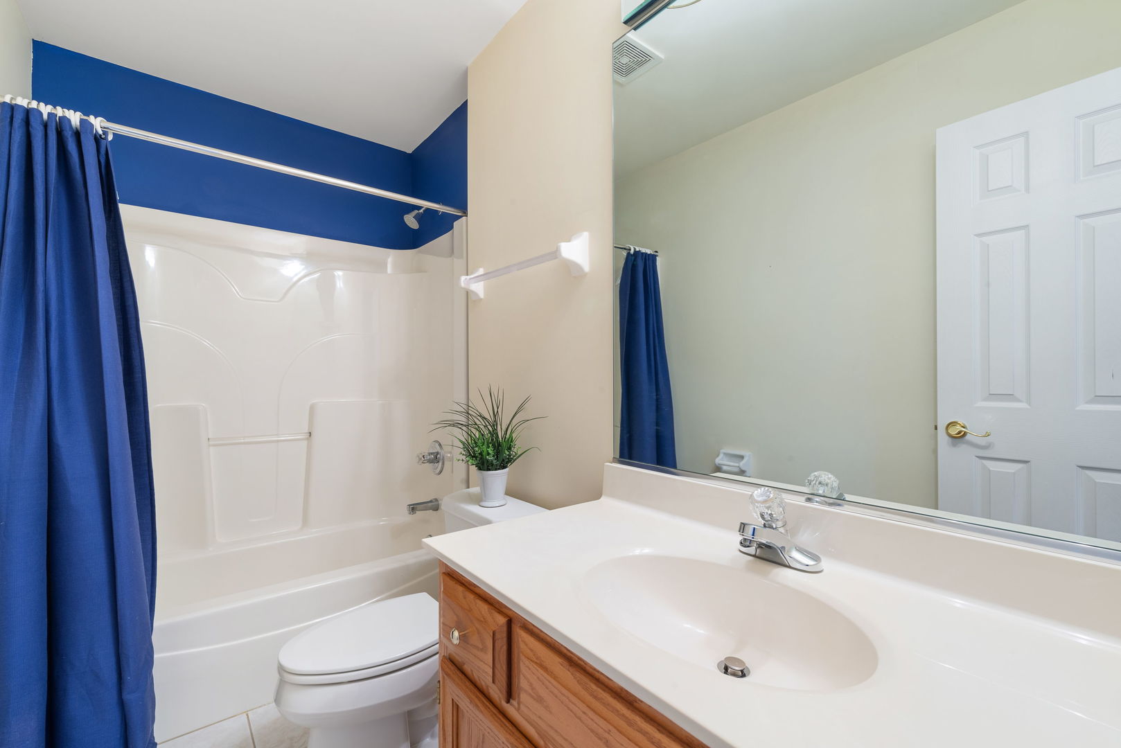 303 Reserve Circle, Clarendon Hills, IL 60514