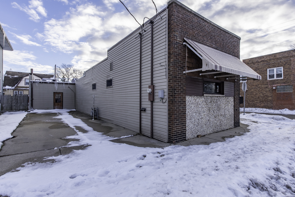 2827 63rd Street, Kenosha, WI 53143