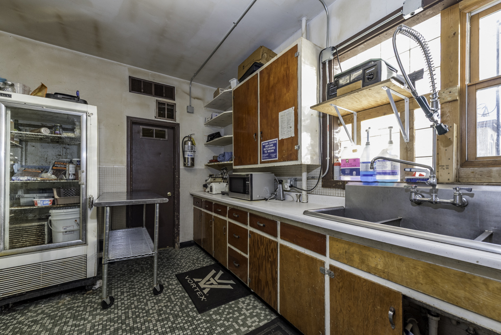 2827 63rd Street, Kenosha, WI 53143