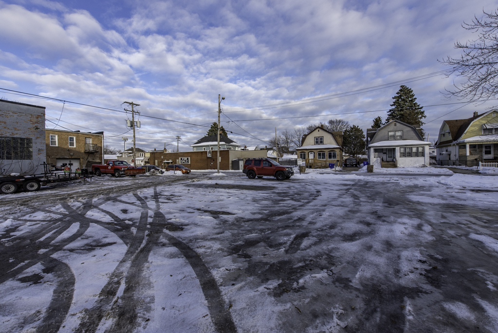 2827 63rd Street, Kenosha, WI 53143