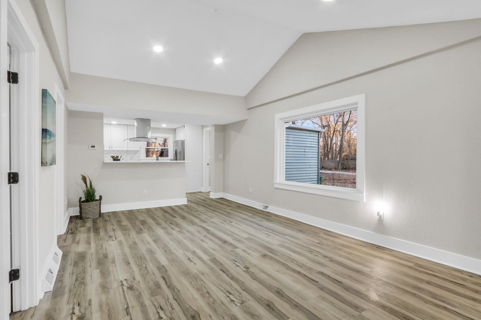 38323 N 3rd Avenue, Spring Grove, IL 60081