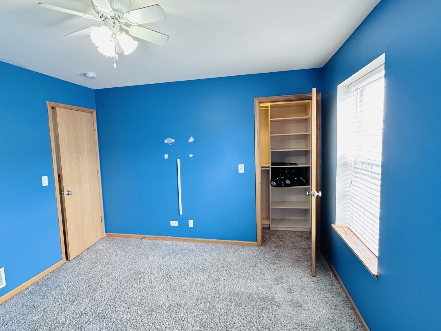 1851 Indian Hill Lane, Aurora, IL 60503