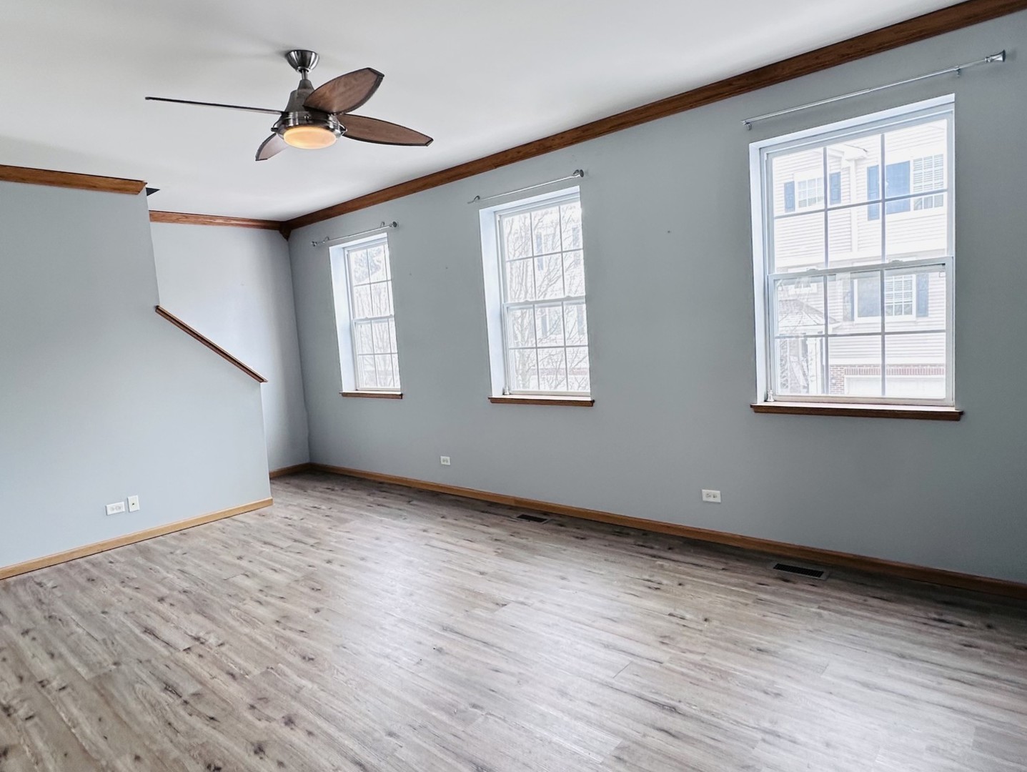 1851 Indian Hill Lane, Aurora, IL 60503