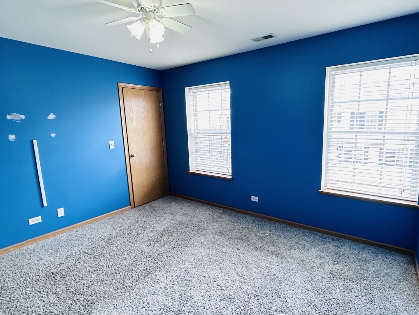 1851 Indian Hill Lane, Aurora, IL 60503