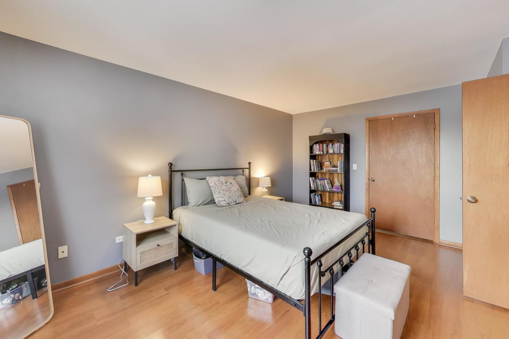 174 Dunbar Lane, East Dundee, IL 60118