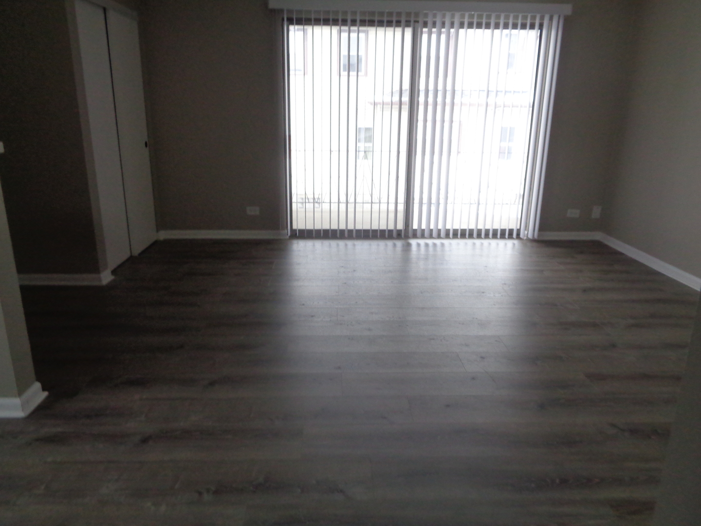 9644 S kedzie Avenue #2, Evergreen Park, IL 60805