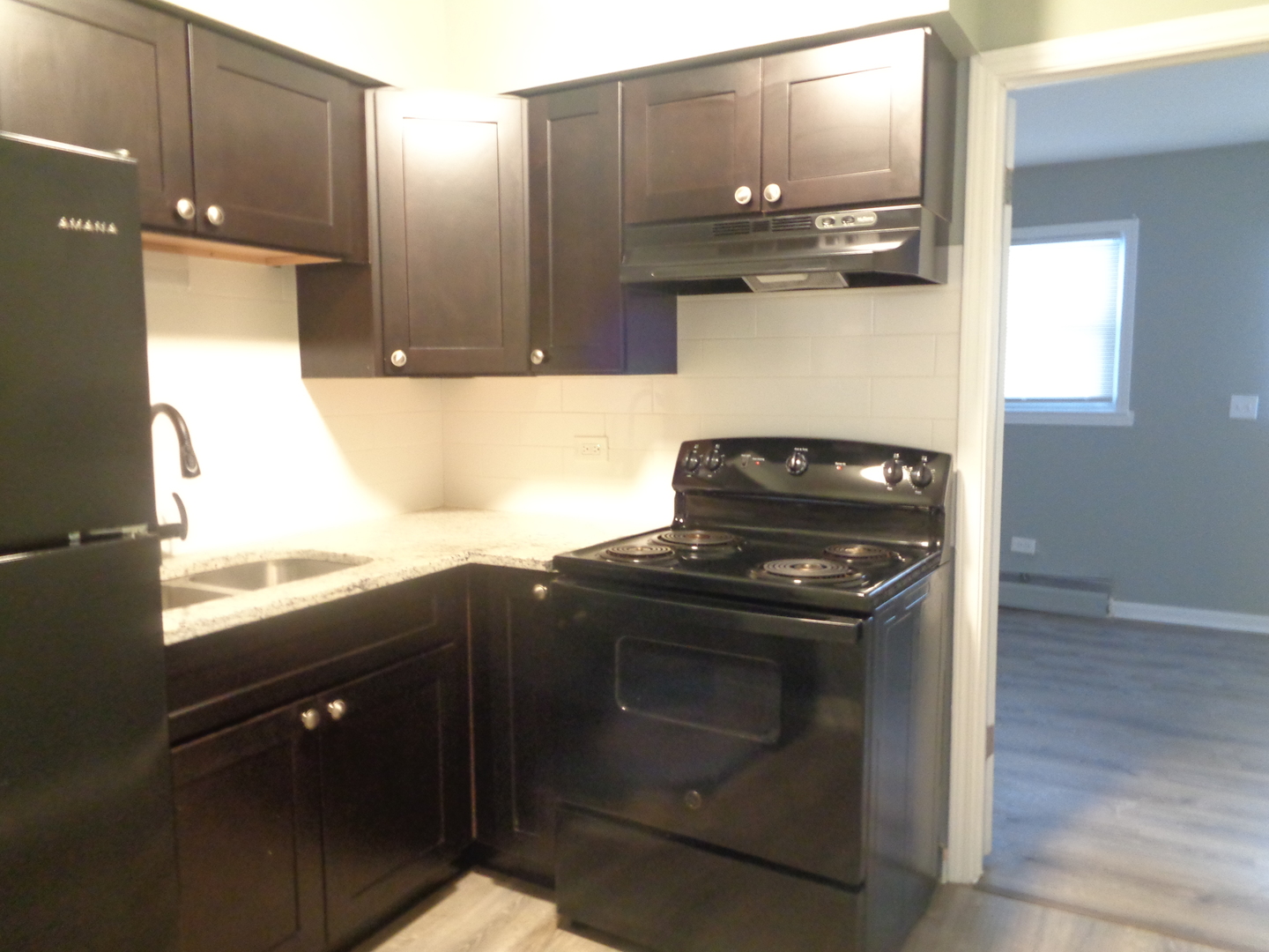 1340 N main Street #A19, Wheaton, IL 60187