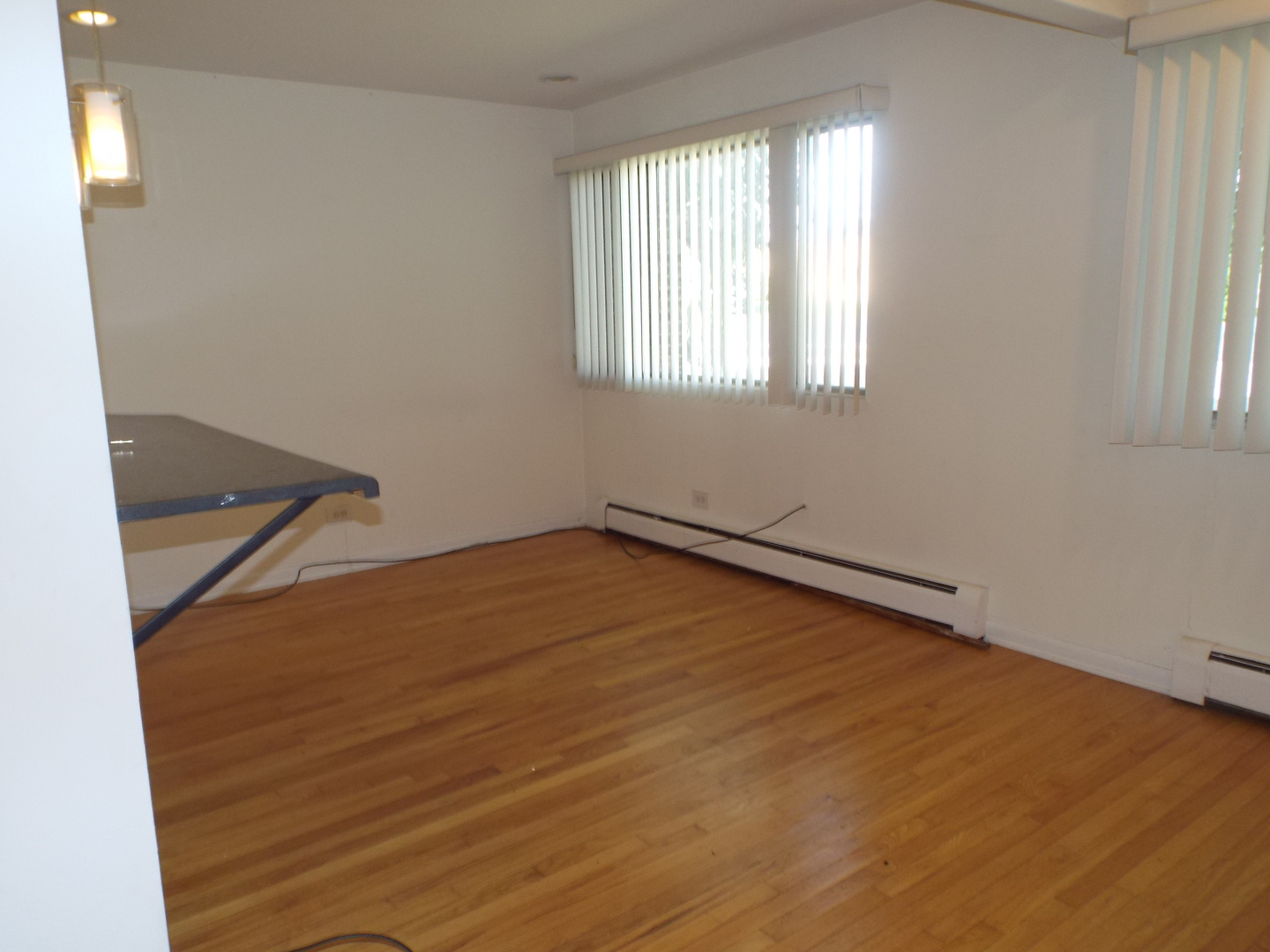 77 W Central Avenue #105, Roselle, IL 60172