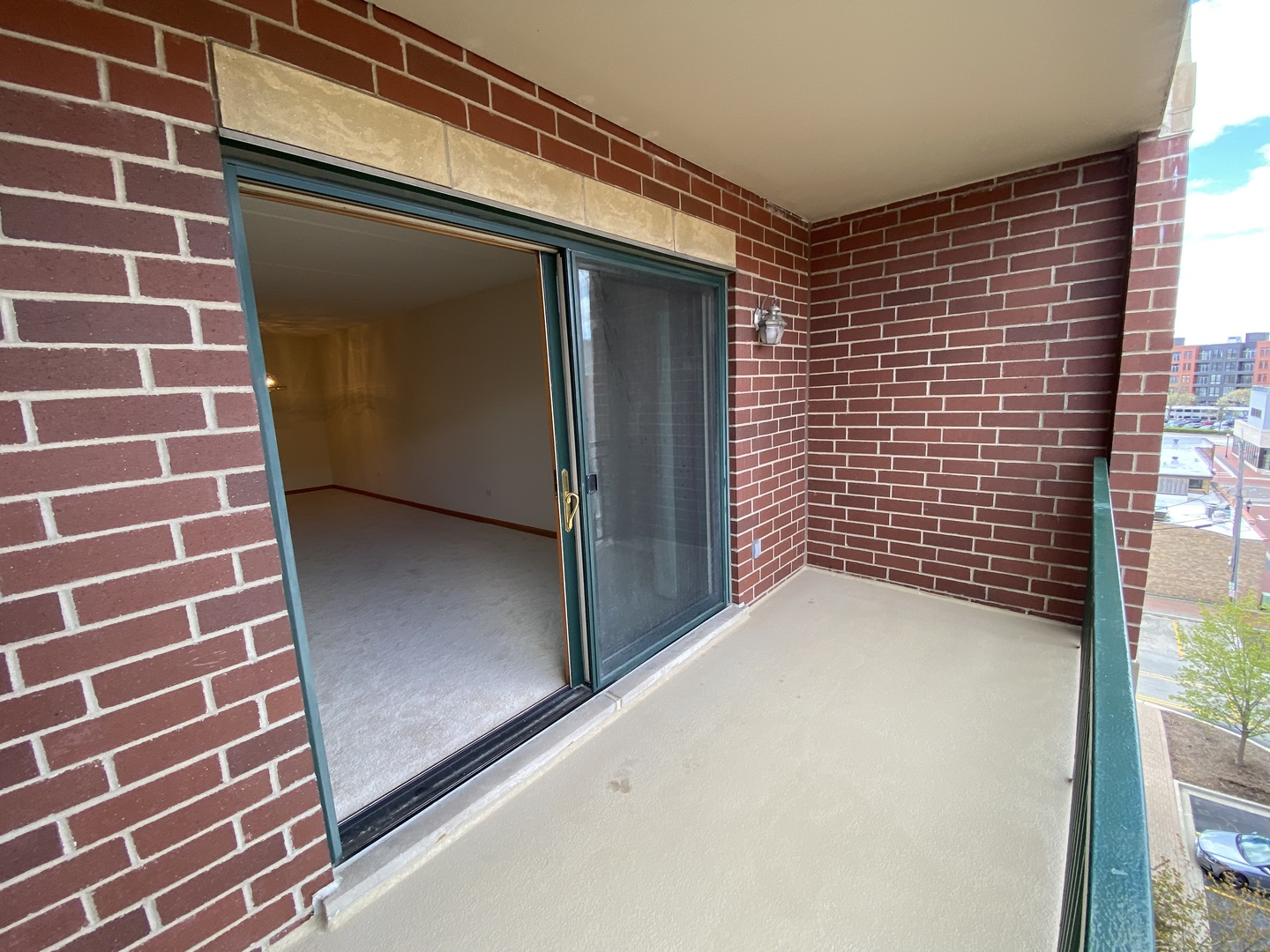 20 S MAIN Street #612, Mount Prospect, IL 60056