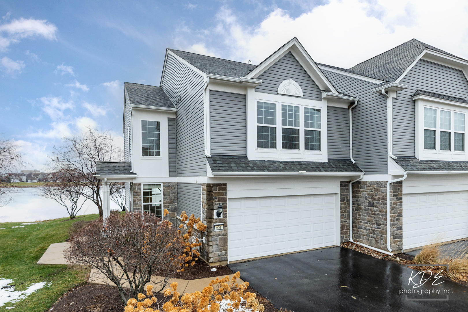 651 Hawley Drive, Oswego, IL 60543