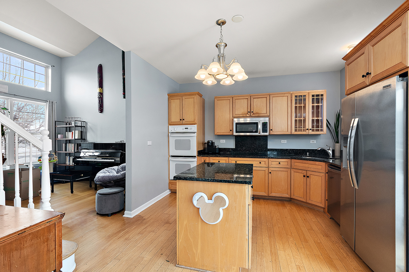 420 Wilshire Lane, Bolingbrook, IL 60440