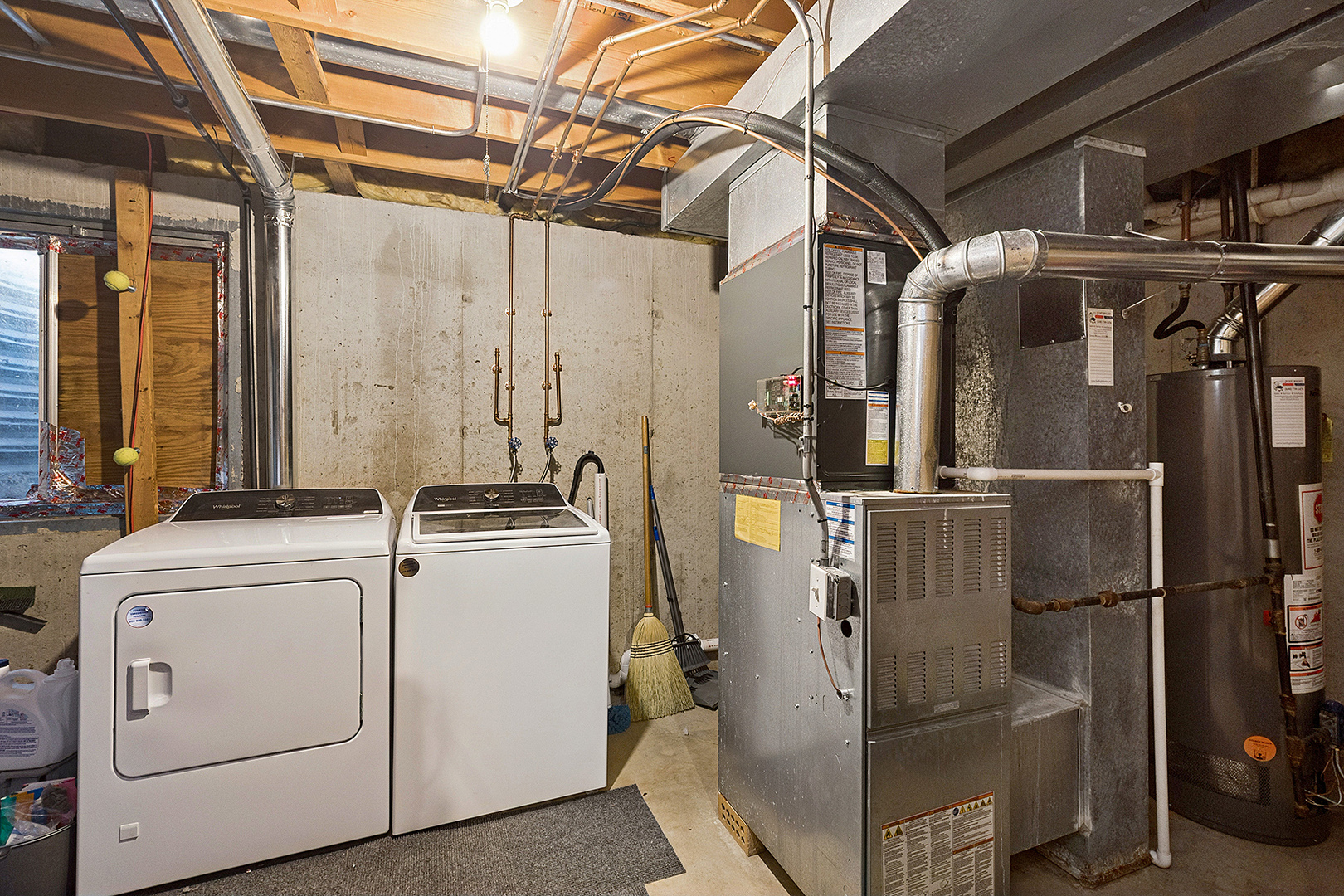 420 Wilshire Lane, Bolingbrook, IL 60440