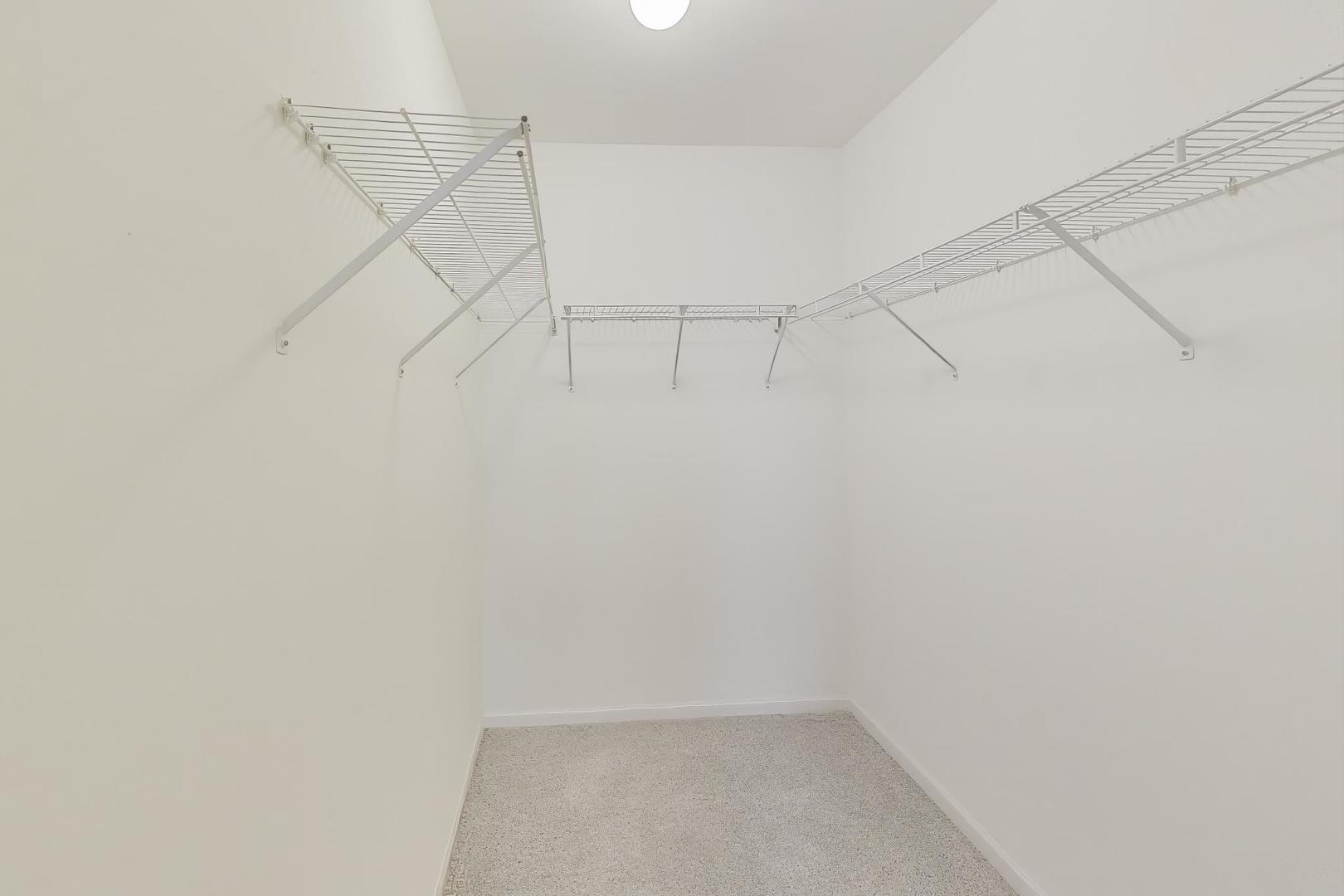 249 W Lynn Drive #6, Palatine, IL 60067