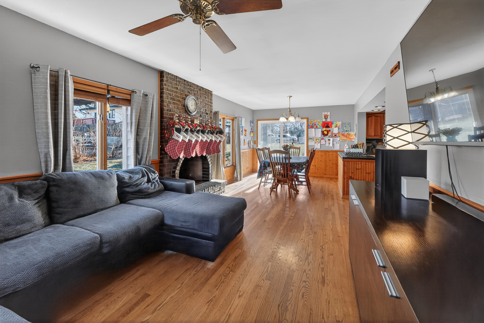 6606 Silver Lake Road, Cary, IL 60013